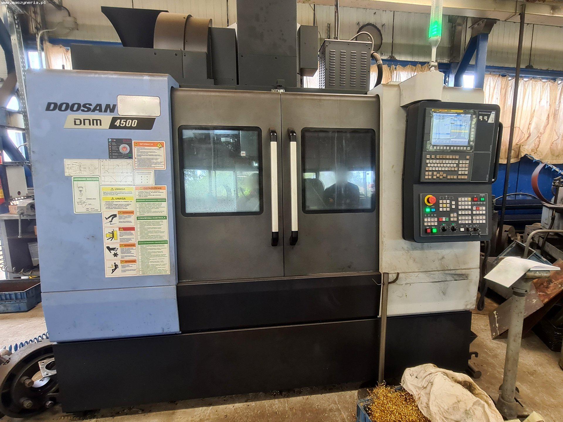 Fresatrice CNC DOOSAN DNM 4500 in vendita - foto 1